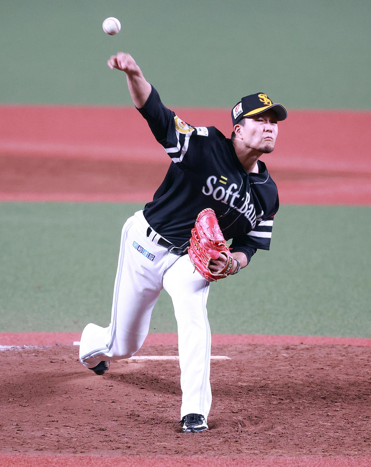 西武対ソフトバンク　力投するソフトバンク先発の千賀（撮影・浅見桂子）