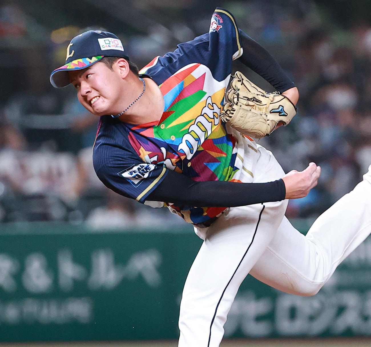 西武対ソフトバンク　力投する西武先発の渡辺（撮影・浅見桂子）