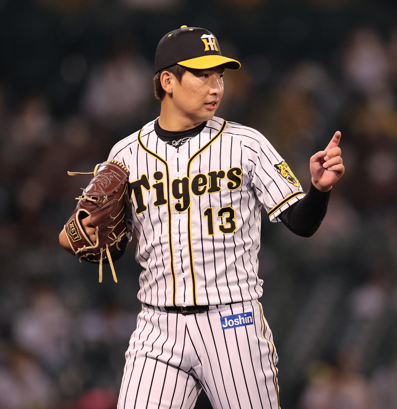 阪神対中日　8回に登板し3者凡退に抑える岩崎（撮影・清水貴仁）