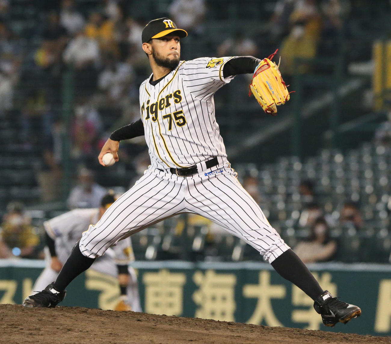 阪神対中日　9回に登板する阪神スアレス（撮影・上山淳一）