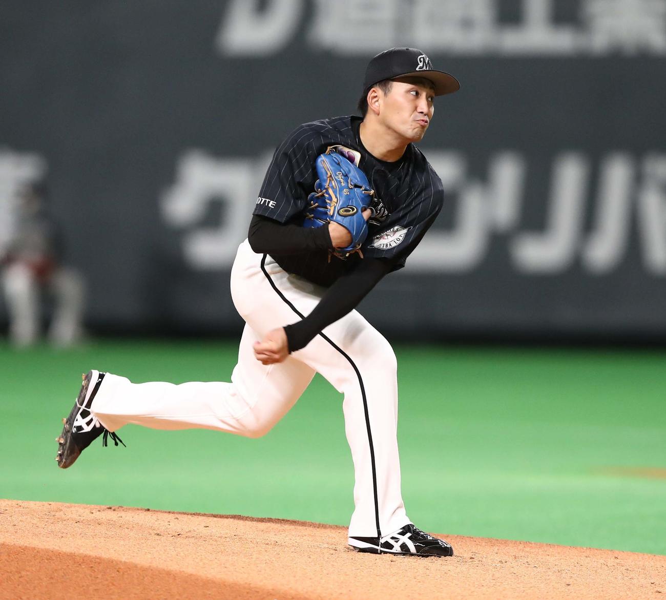 ロッテ小島和哉（2021年8月25日撮影）