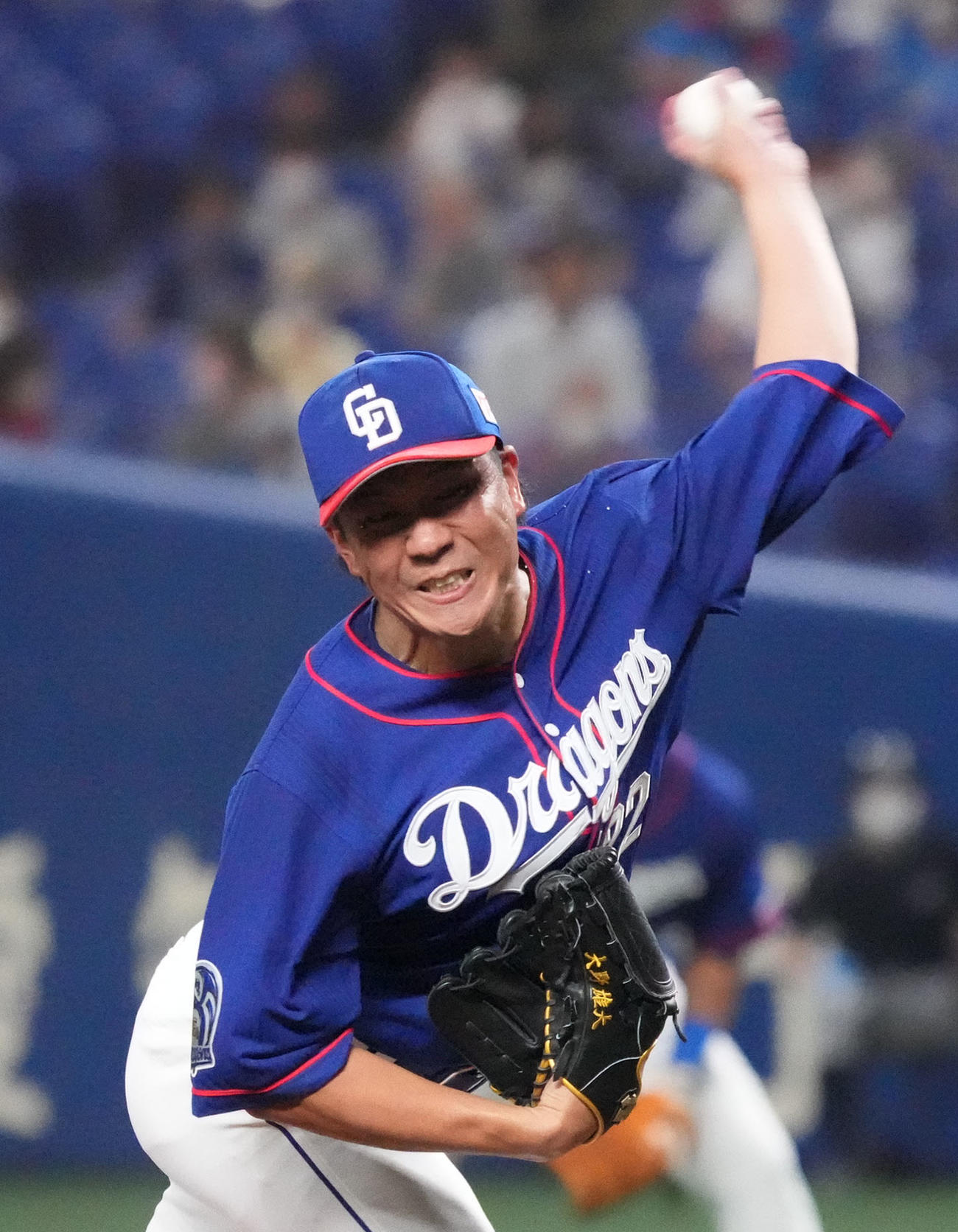 中日対DeNA 4回表、力投する中日先発の大野雄（撮影・森本幸一）