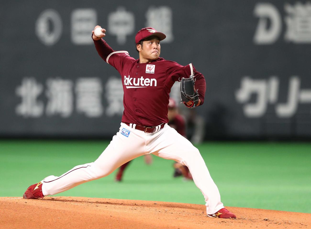 日本ハム対楽天　楽天先発の滝中（撮影・黒川智章）