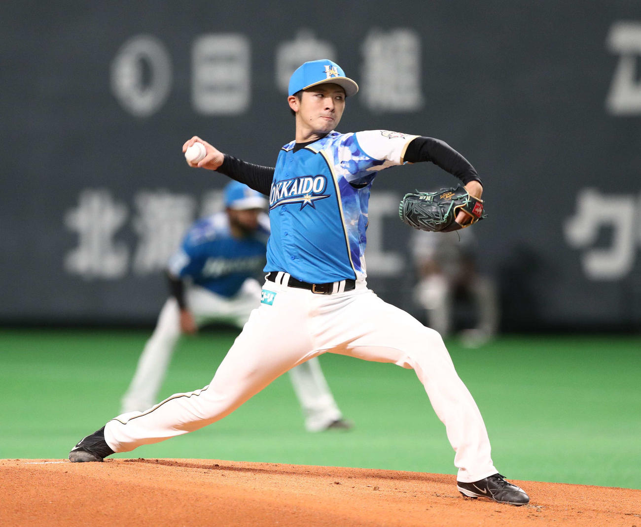 日本ハム対楽天　日本ハム先発の上沢（撮影・黒川智章）