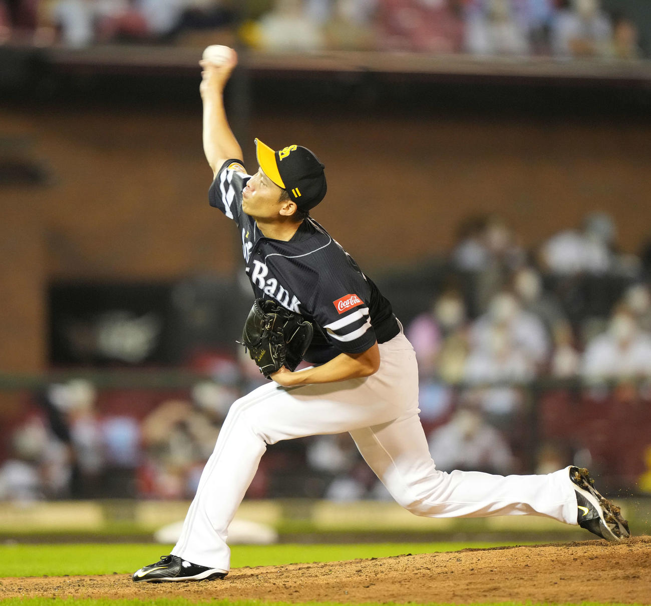 ソフトバンク岩崎翔（2021年8月18日撮影）