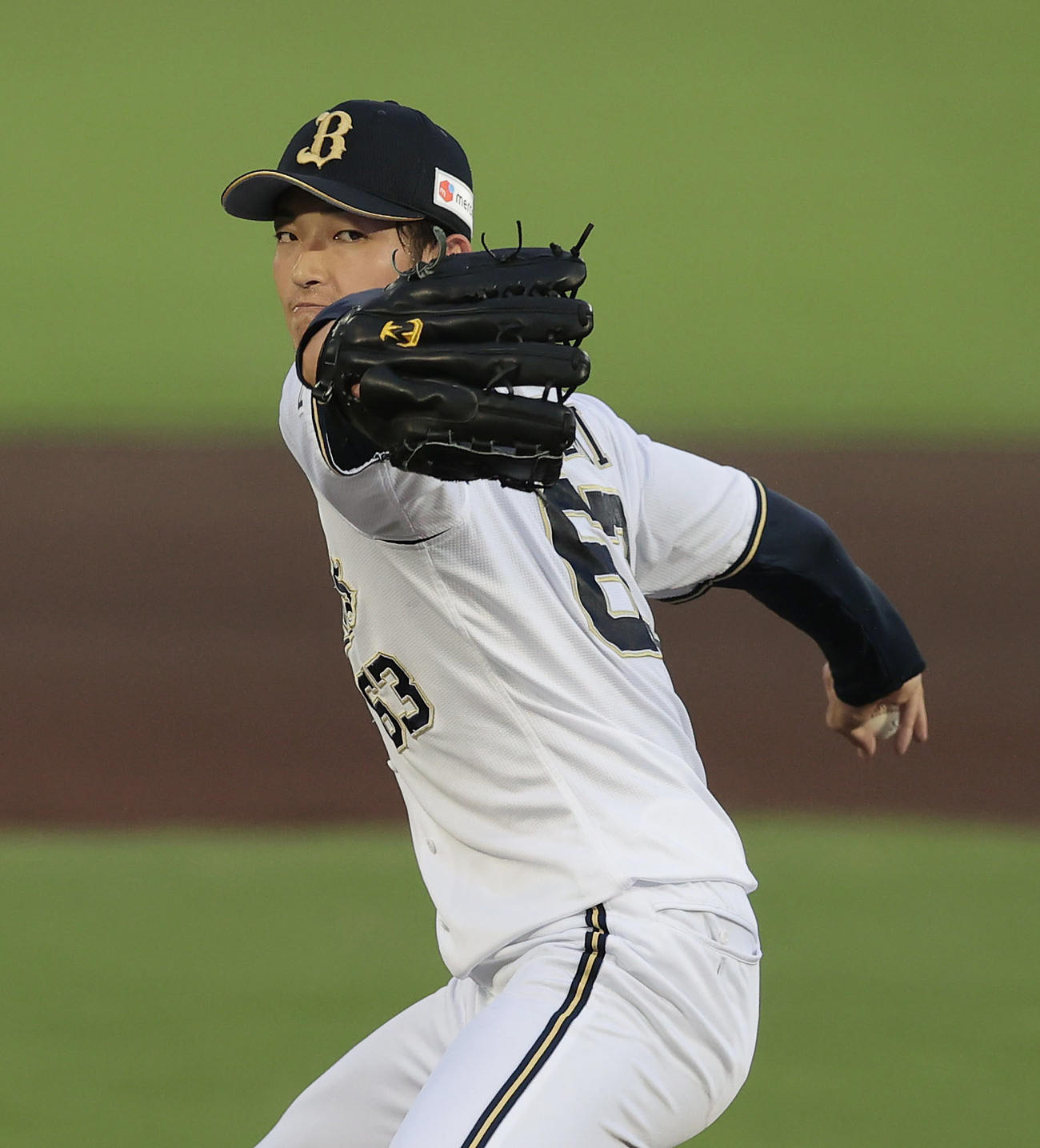 オリックス対ロッテ　力投するオリックス先発の山崎颯（撮影・前田充）