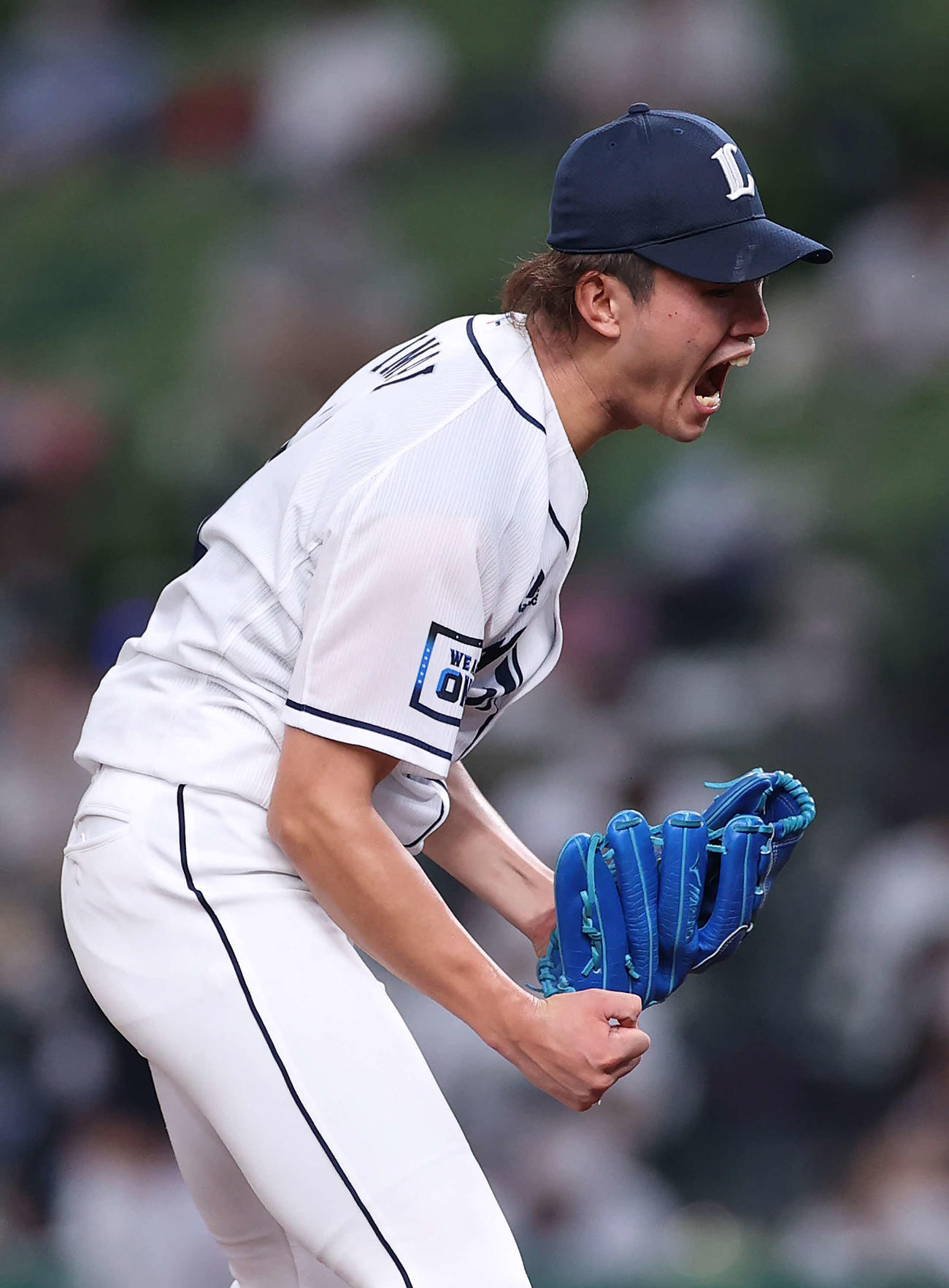 西武対オリックス　6回表オリックス2死三塁、宜保を見逃し三振に仕留め、雄たけびを上げる今井（撮影・河野匠）
