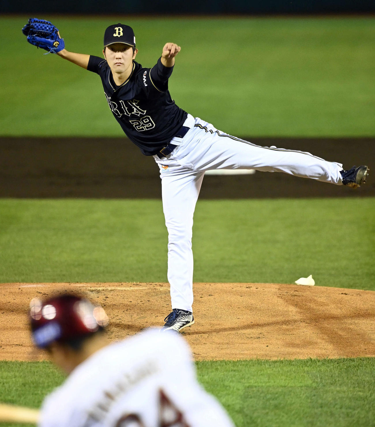楽天対オリックス　力投するオリックス先発の田嶋（撮影・たえ見朱実）