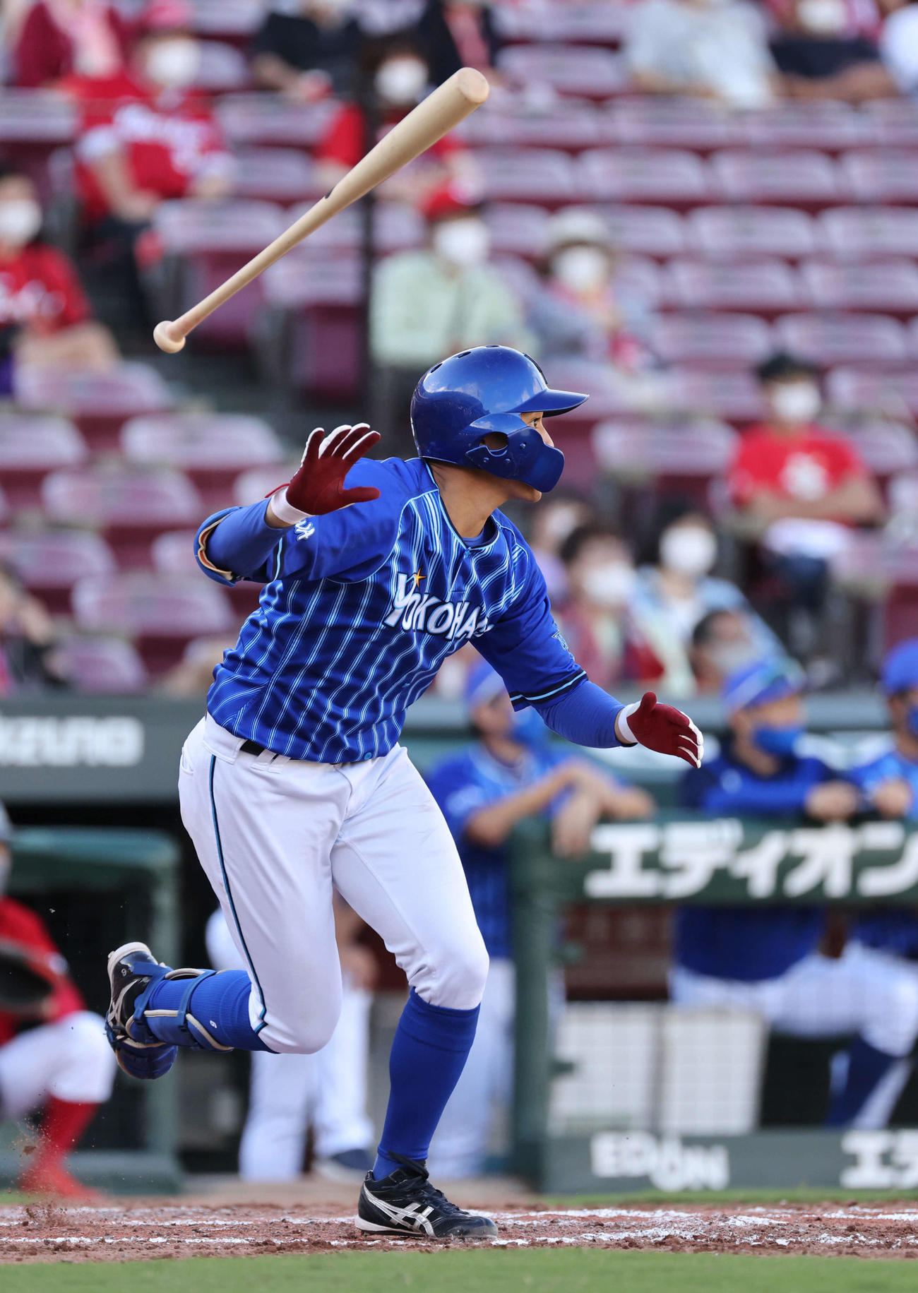広島対DeNA 8回表DeNA1死満塁、森は中犠飛（撮影・加藤孝規）