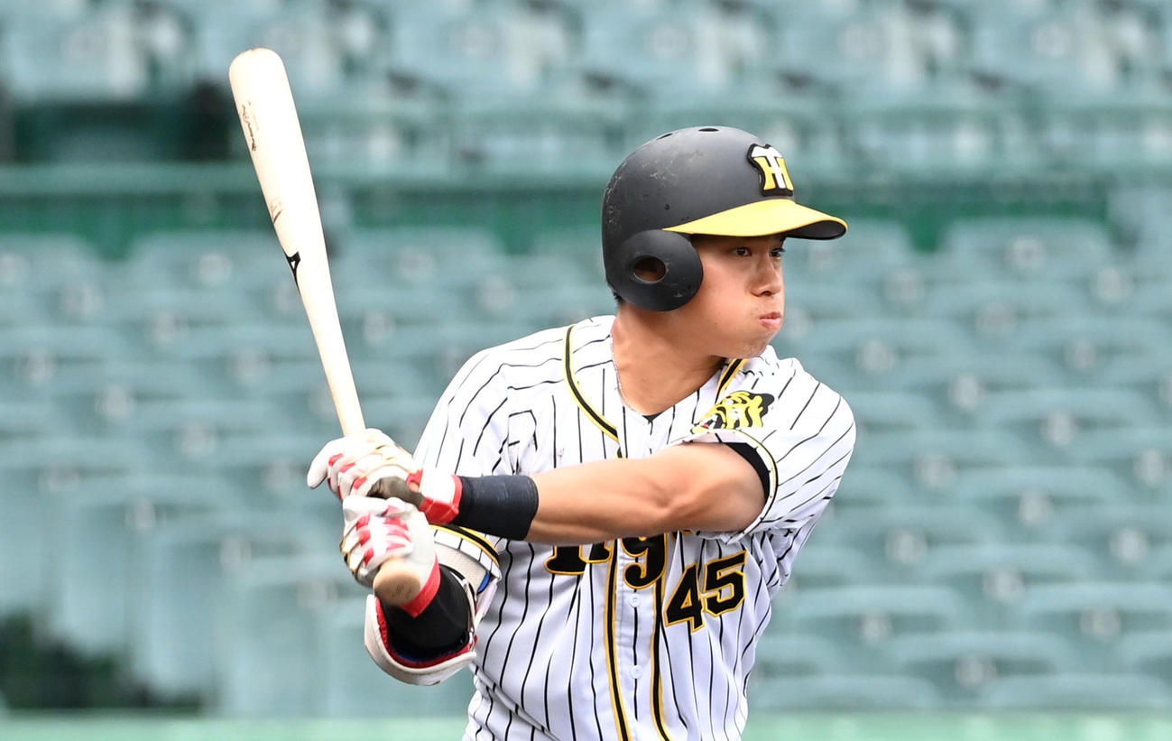 阪神遠藤成（2021年9月12日撮影）