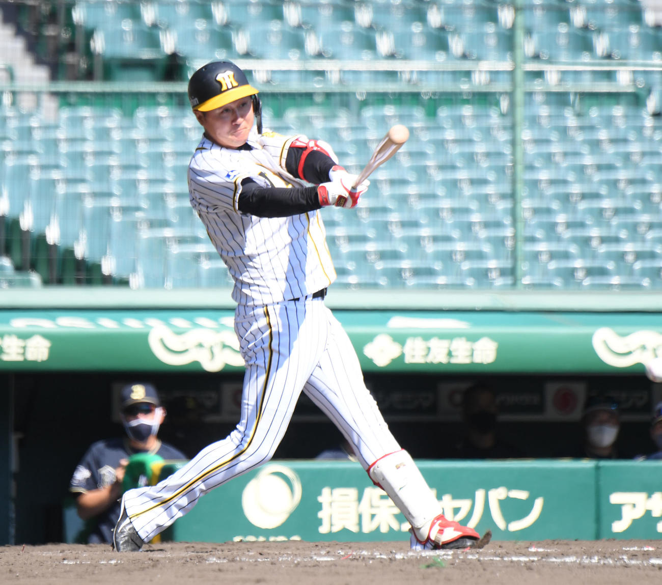 ウエスタン・リーグ阪神対オリックス　阪神対オリックス　3回裏阪神無死一、三塁、俊介の二ゴロ併殺打の間に1点先制（撮影・滝沢美穂子）（撮影・滝沢美穂子）