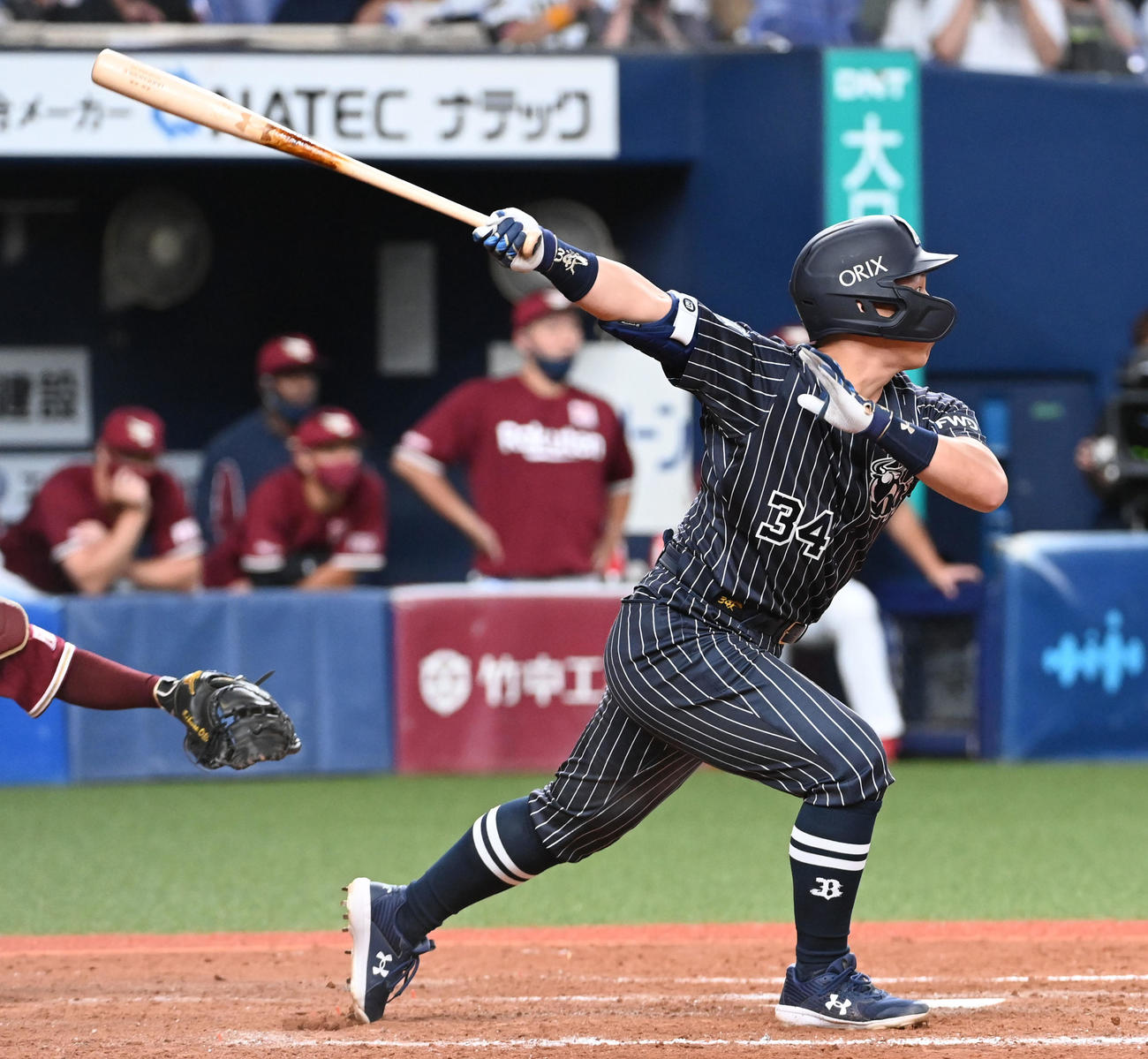 オリックス対楽天　9回裏オリックス1死一塁、代打吉田正は左飛に倒れる（撮影・前岡正明）