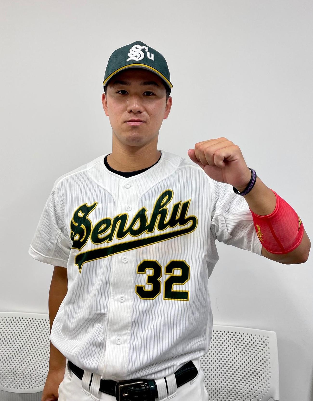 専大対東農大　3安打3打点と活躍した専大・南保（撮影・保坂恭子）