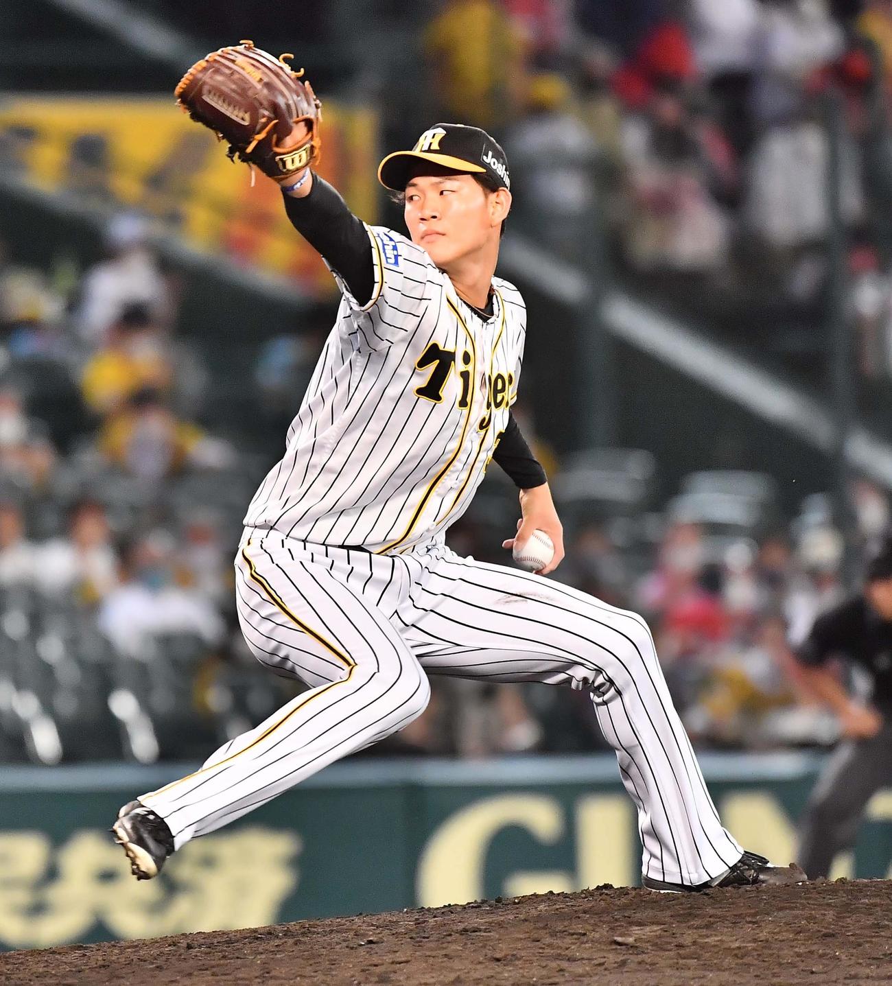 阪神対広島　阪神2番手の及川（撮影・上田博志）