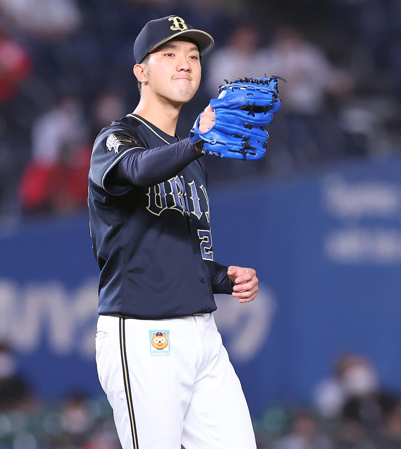 ロッテ対オリックス　気合いの入った表情でマウンドに上がるオリックス先発の田嶋（撮影・垰建太）