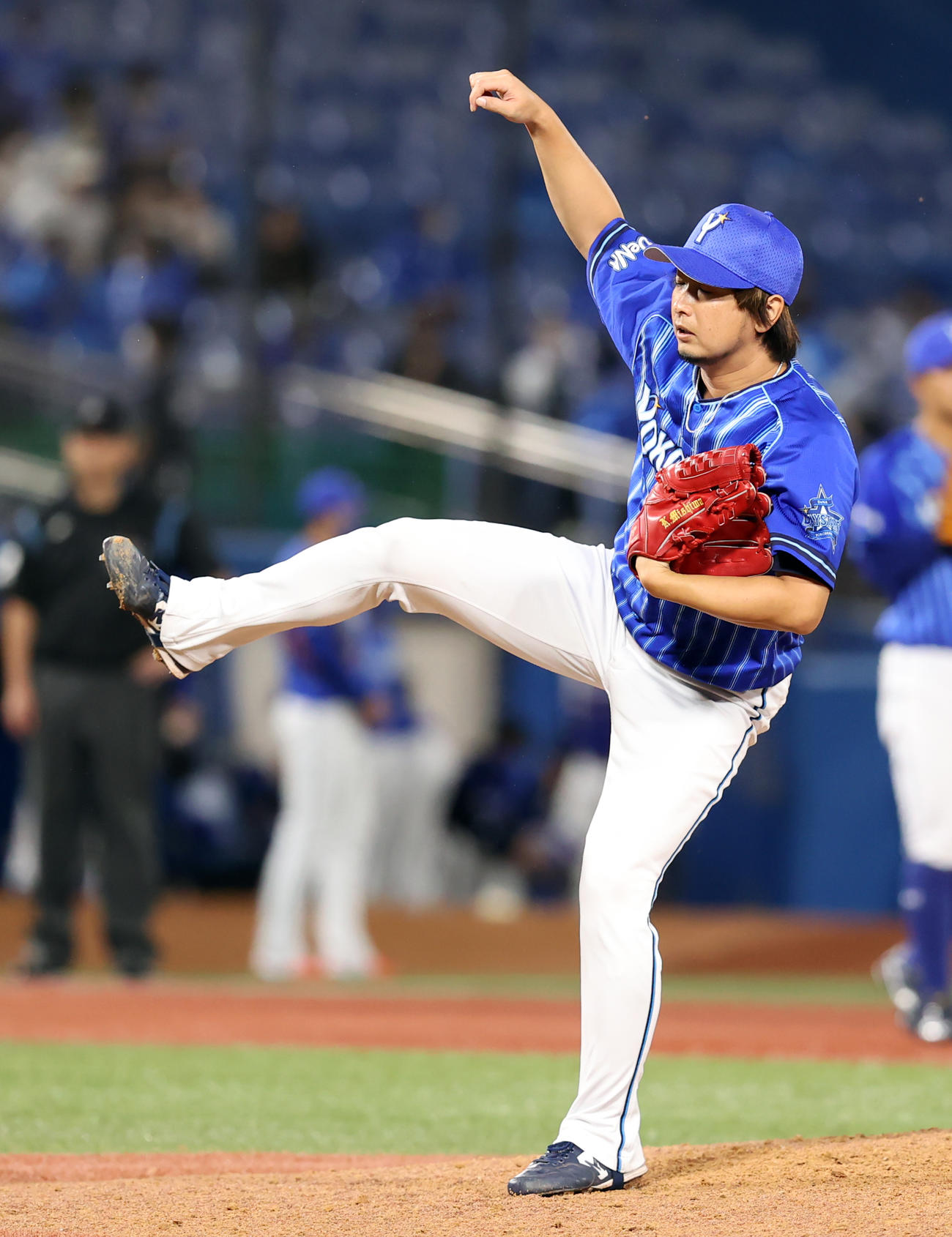 ヤクルト対DeNA 9回裏ヤクルト無死の場面で登板した三嶋（撮影・浅見桂子）