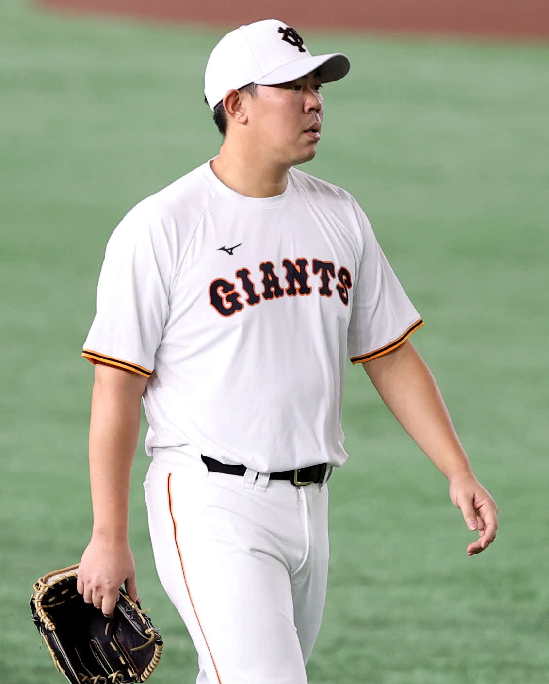 先発回避の巨人山口（撮影・狩俣裕三）