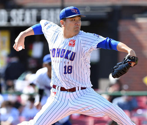 楽天対ロッテ　楽天先発の田中将（撮影・滝沢徹郎）