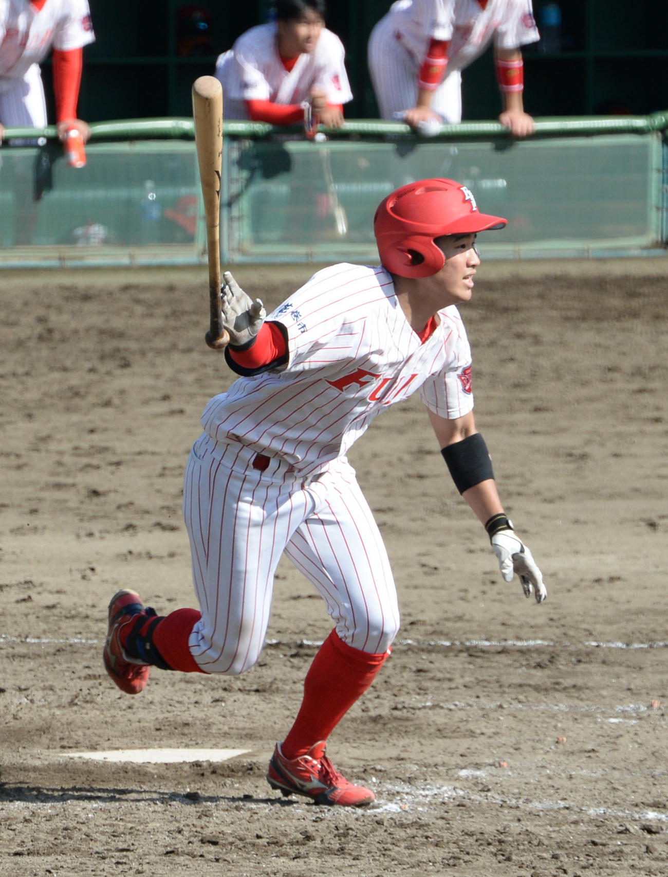 3回2死二塁、中前適時打を放つ富士大・山城裕（撮影・濱本神威）