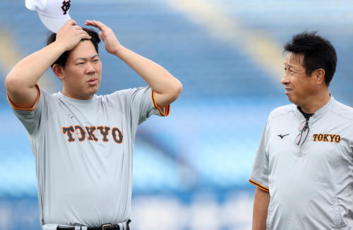 右肘違和感で回避の巨人山口俊８日広島戦先発 大丈夫 宮本コーチ状態確認 プロ野球写真ニュース 日刊スポーツ
