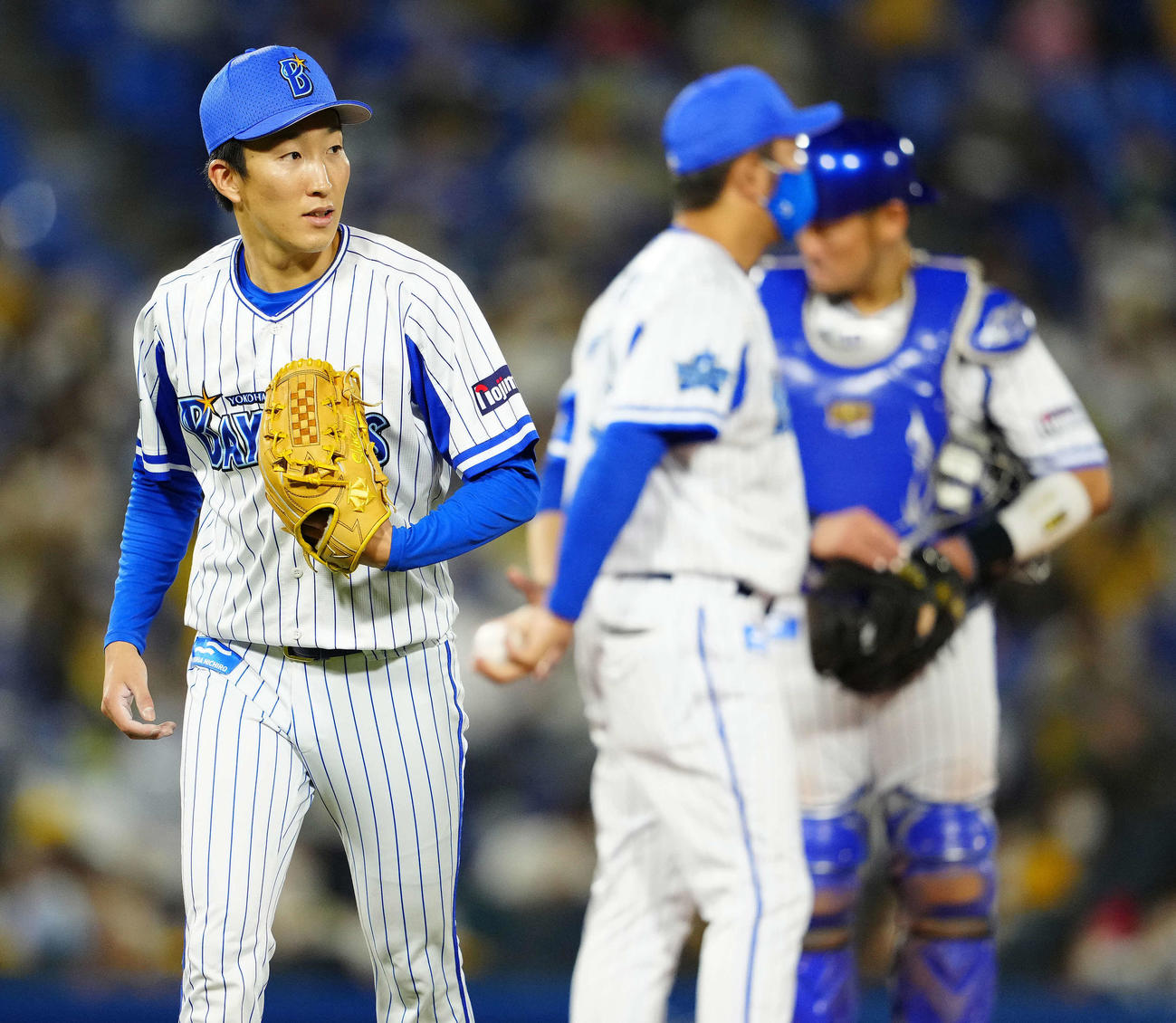 DeNA対阪神　7回表途中、降板するDeNA先発の大貫（撮影・江口和貴）