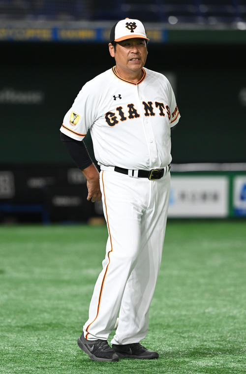 巨人２軍 山崎章弘巡回打撃コーチと高橋信夫２軍ブルペンコーチが退任へ プロ野球 日刊スポーツ