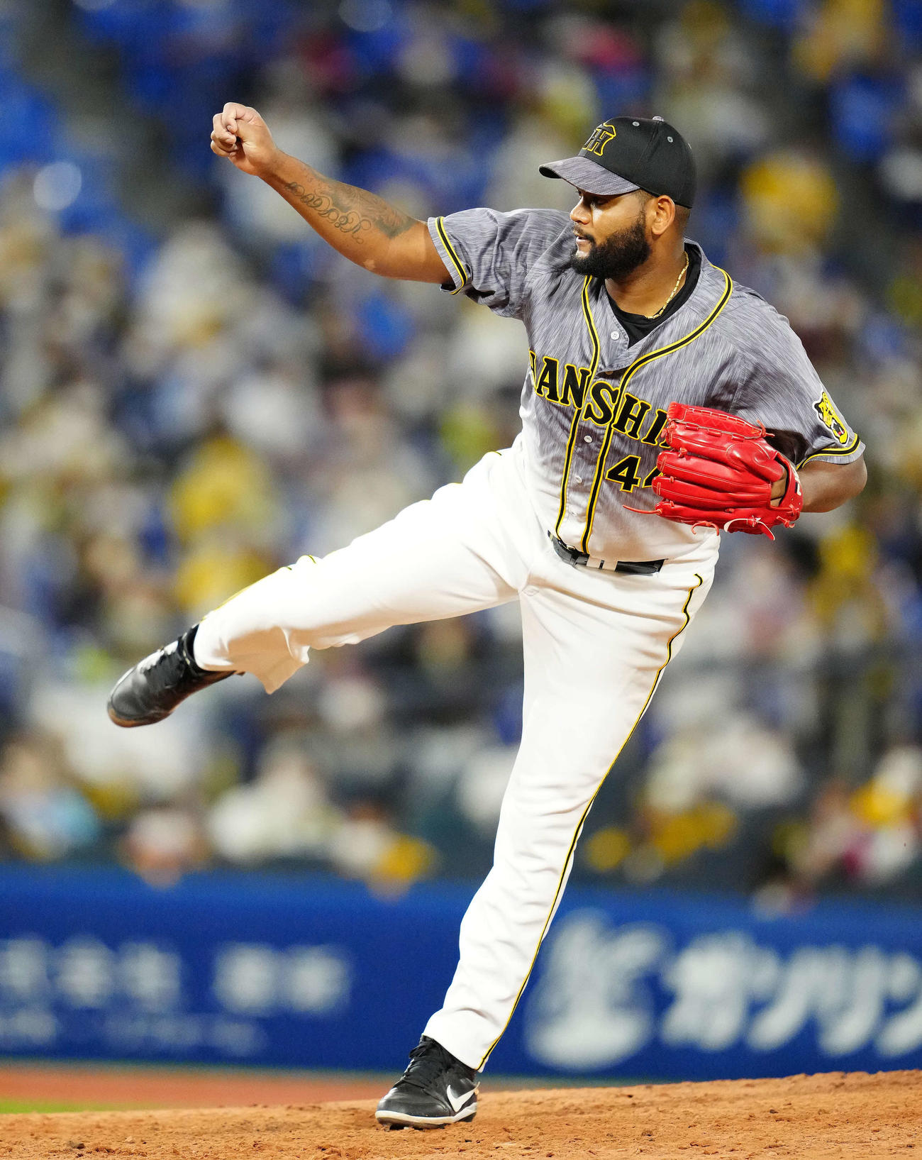DeNA対阪神　阪神2番手のアルカンタラ（撮影・江口和貴）