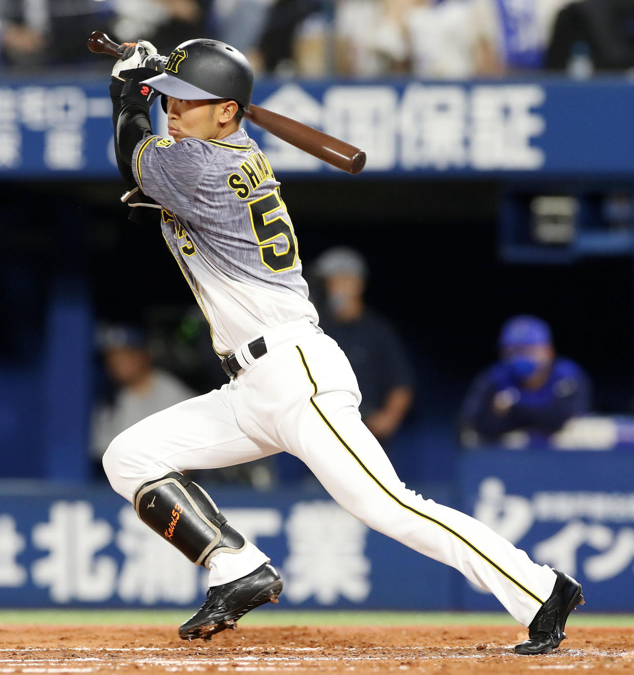 DeNA対阪神　2回表阪神2死、島田は中前打を放つ（撮影・加藤哉）