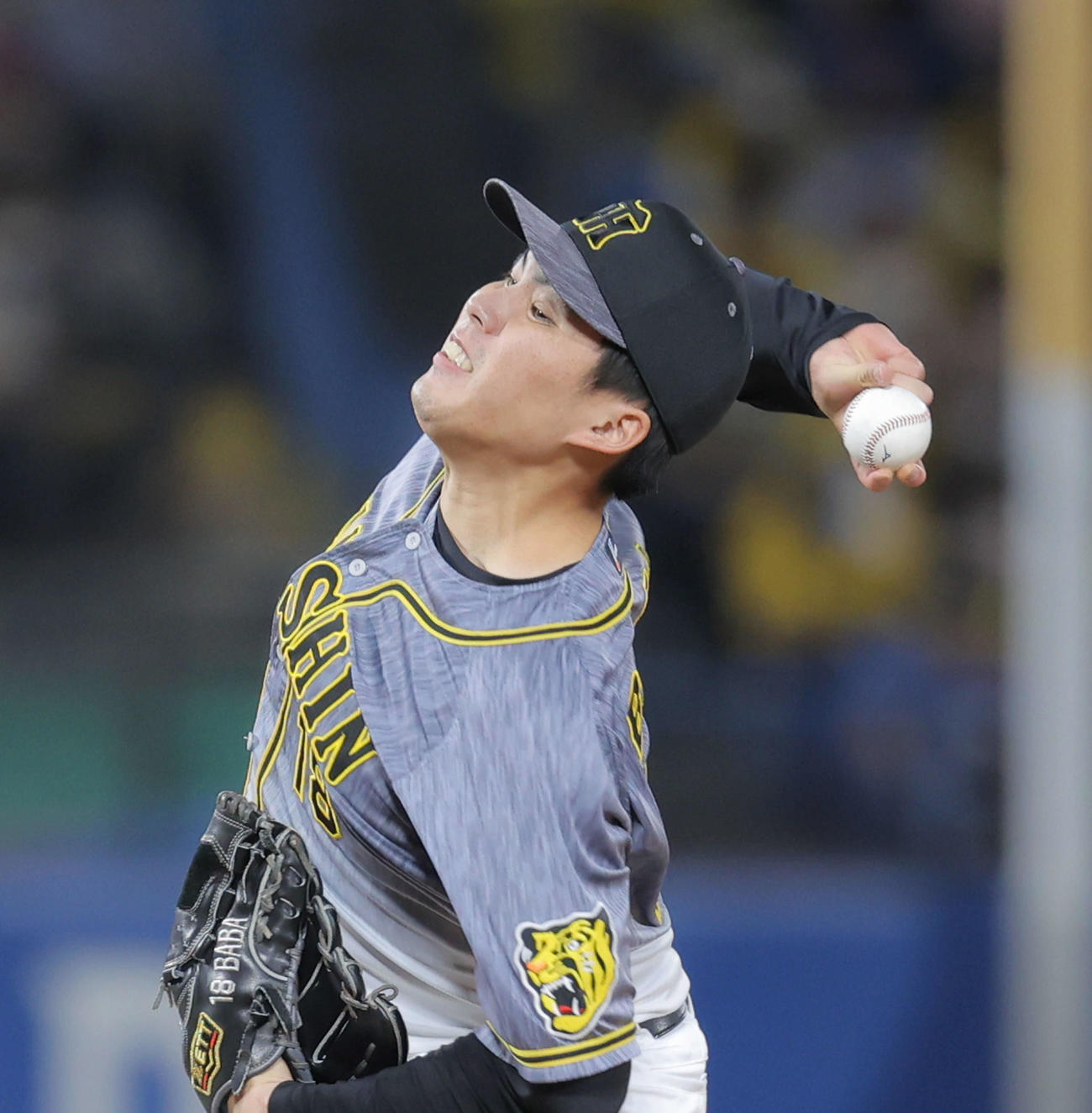 ヤクルト対阪神　6回裏、阪神2番手で登板する馬場（撮影・河田真司）
