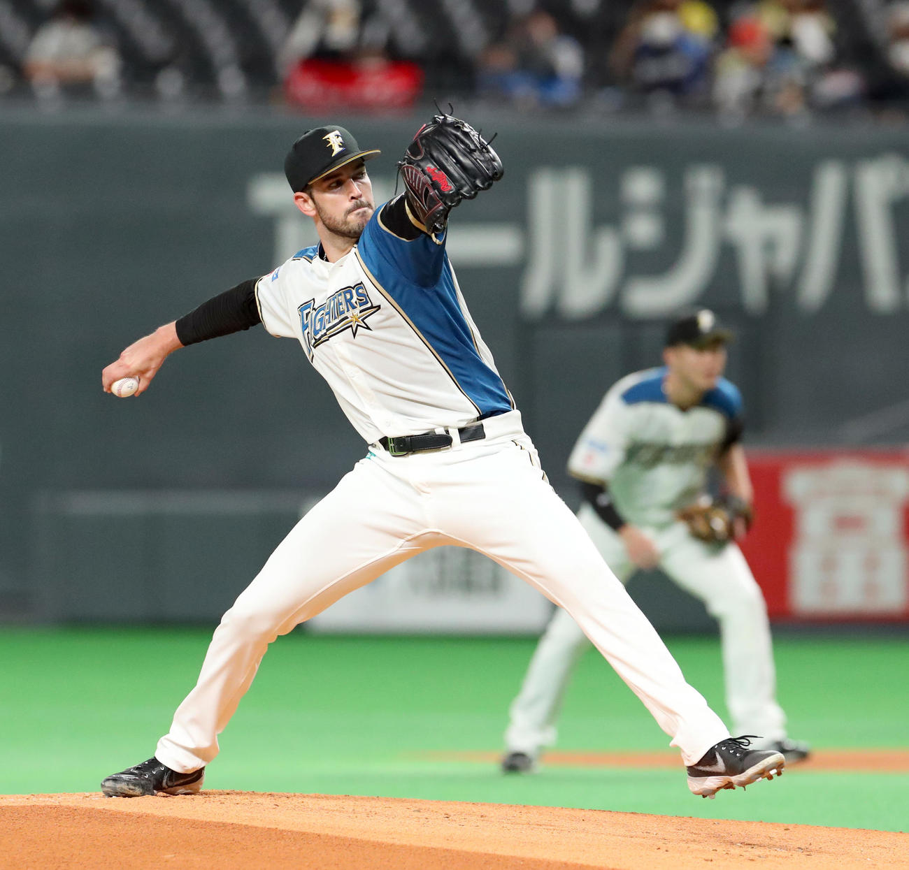日本ハム対ロッテ　日本ハム先発のバーヘイゲン（撮影・佐藤翔太）