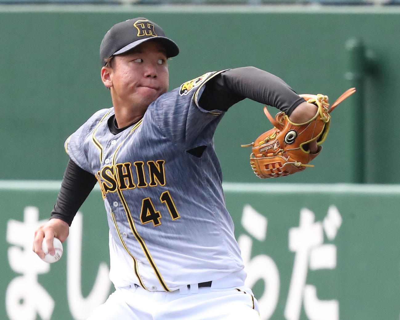 ファーム日本選手権　ロッテ対阪神　6回を2失点に抑える阪神先発村上（撮影・梅根麻紀）