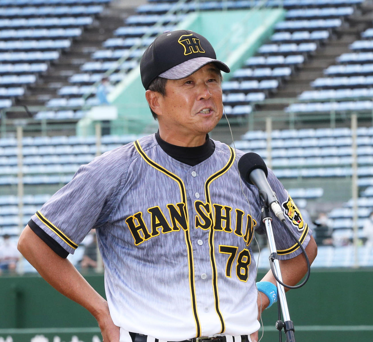 優勝インタビューで「ダメかと思った」とファンを笑わせた平田勝男2軍監督（撮影・梅根麻紀）