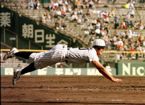 ドラフト】奄美大島出身の神村学園・泰勝利が楽天4位 元阪神亀山努