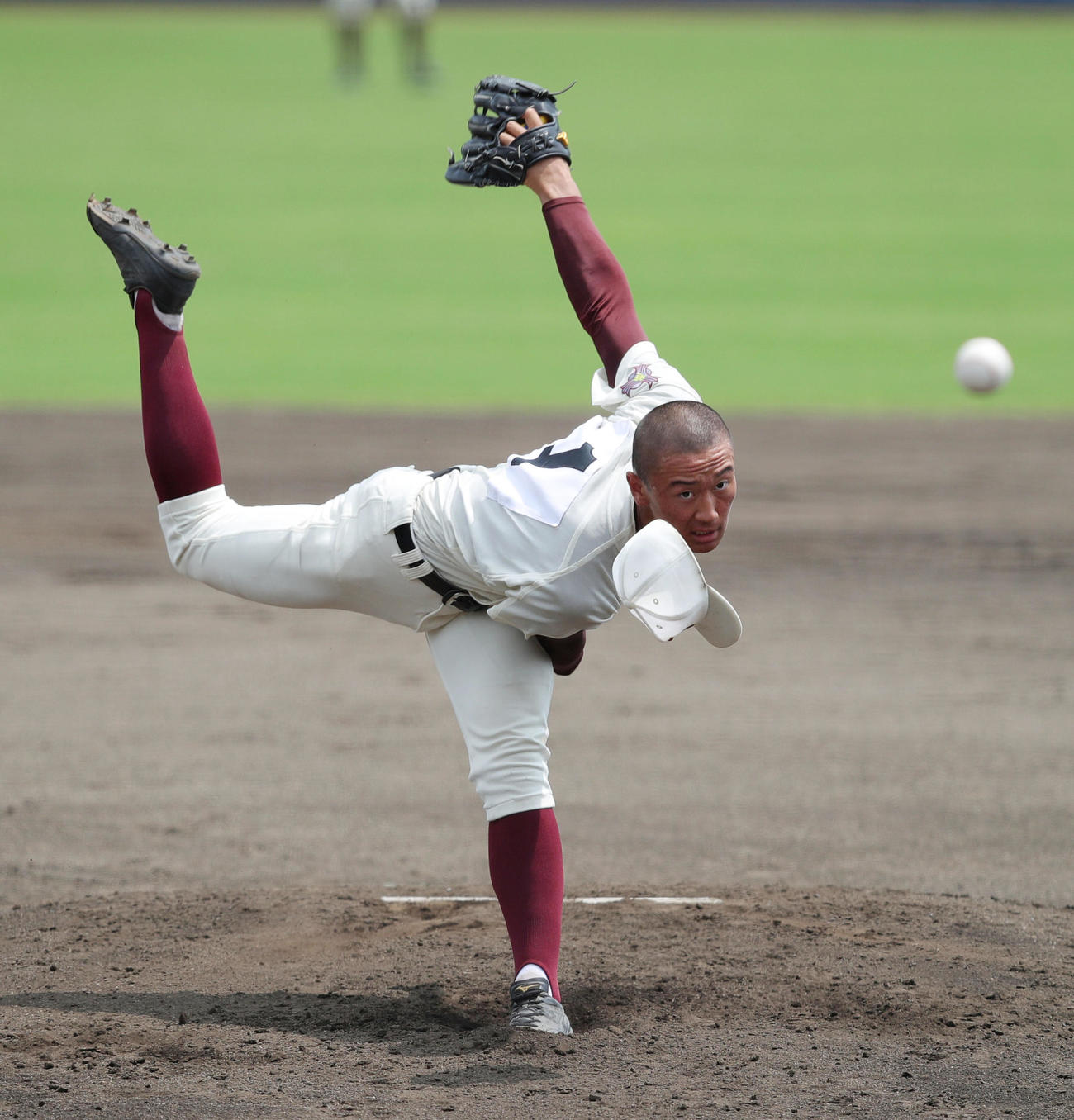 19年7月、1年生時から1番を付け、明徳義塾戦に登板する高知・森木