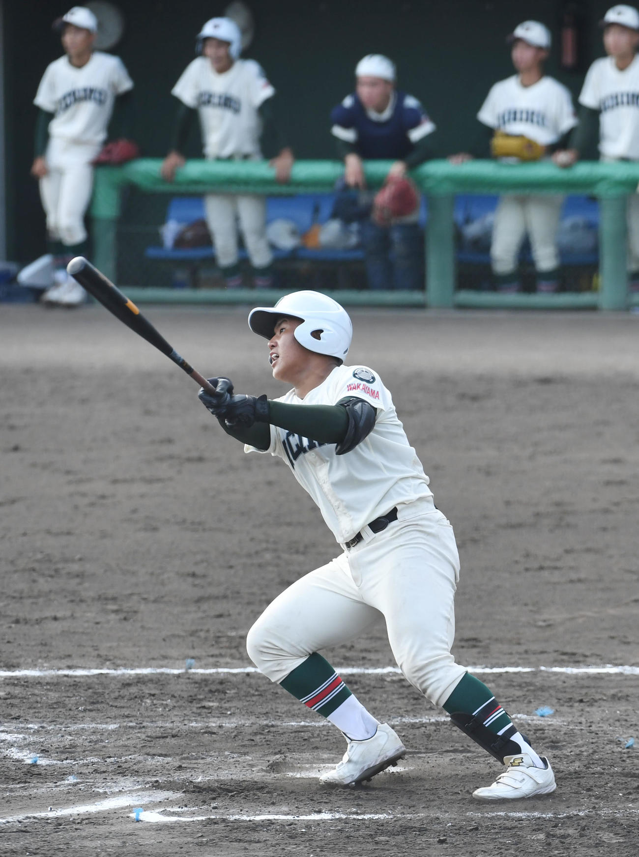 本塁打を放つ松川虎生（2021年7月15日撮影）