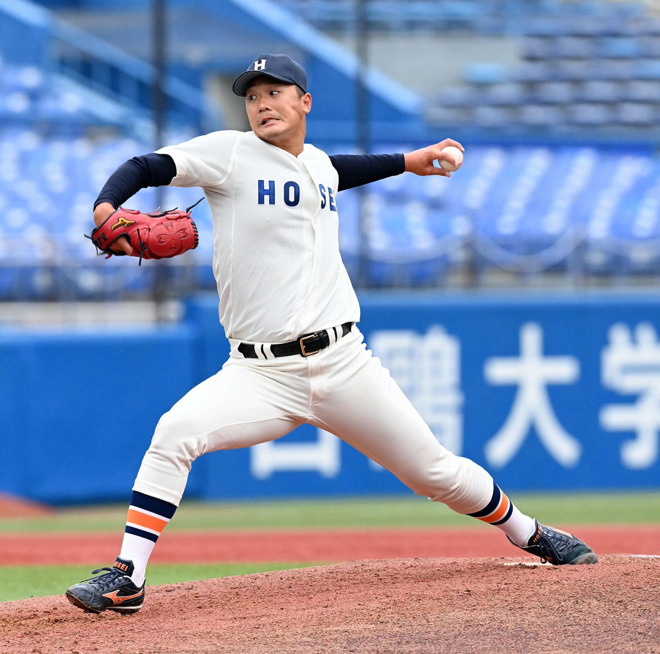 法大対早大　法大先発の山下輝（撮影・たえ見朱実）
