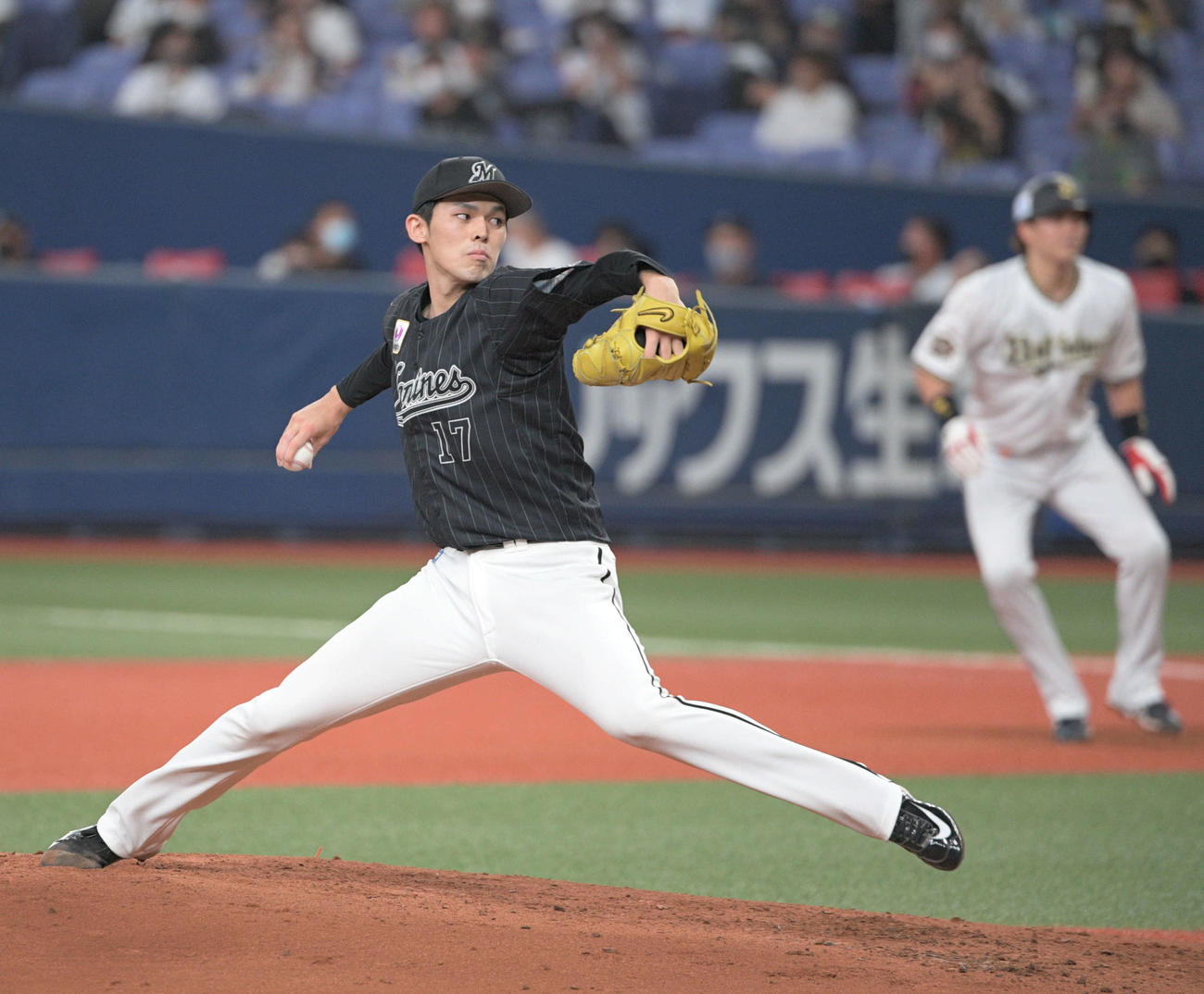 オリックス対ロッテ　力投するロッテ先発の佐々木朗（撮影・渦原淳）