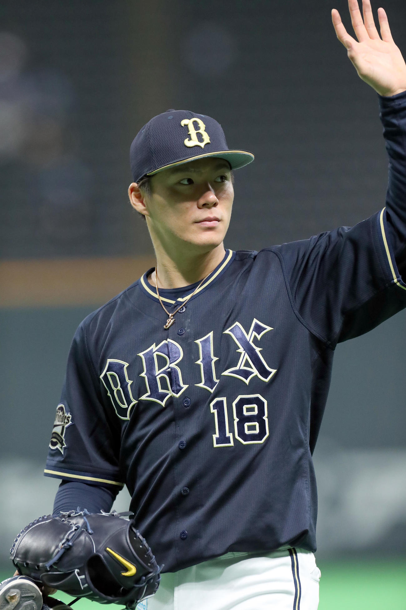 日本ハム対オリックス　練習を終え引き揚げるオリックス山本（撮影・佐藤翔太）