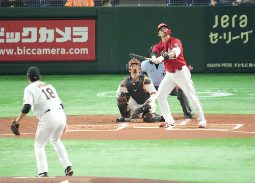 広島鈴木誠也チーム５人目の巨人戦２桁本塁打なるか セ見どころ プロ野球写真ニュース 日刊スポーツ