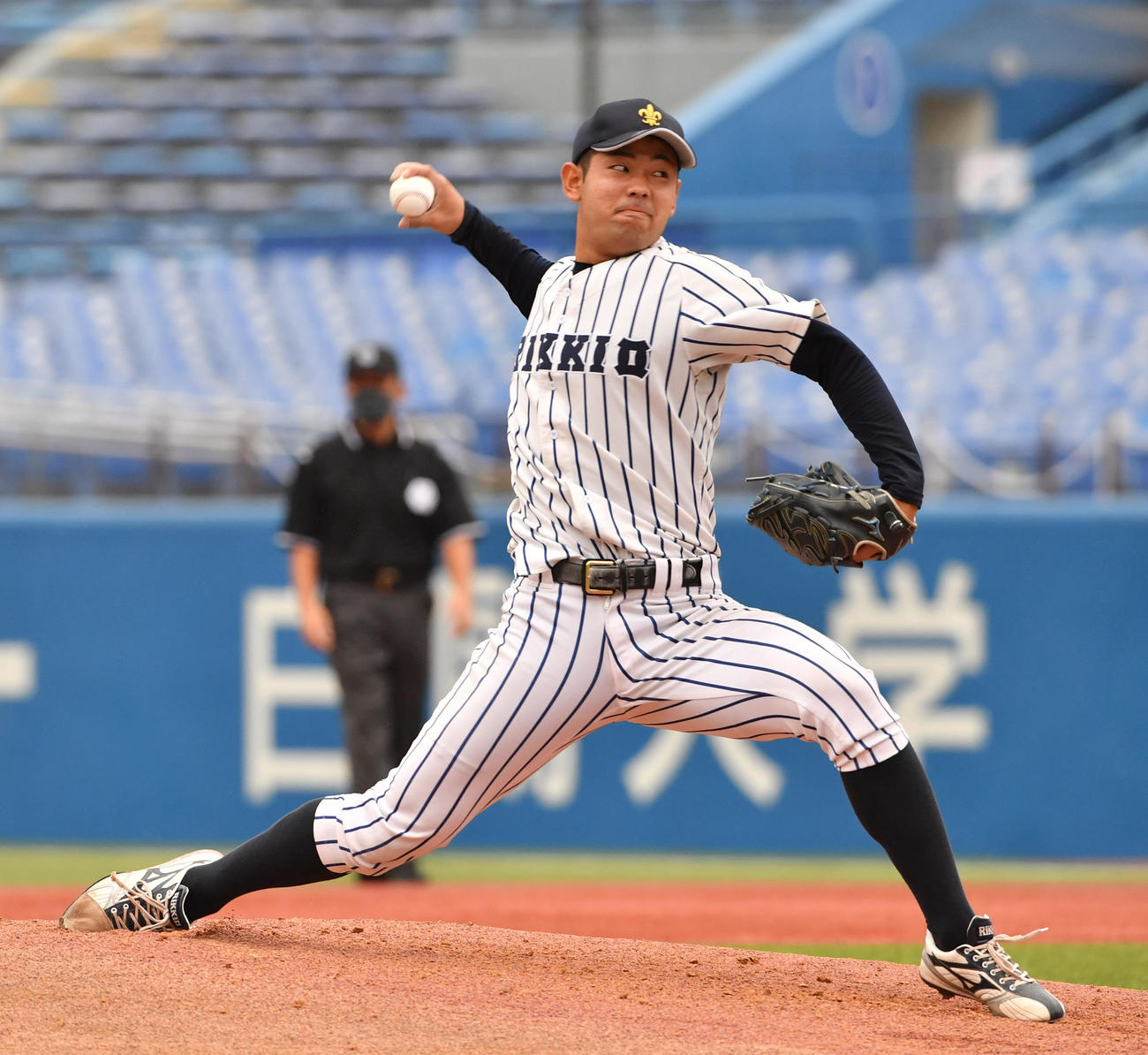 立大対慶大　先発した立大・池田陽（撮影・柴田隆二）