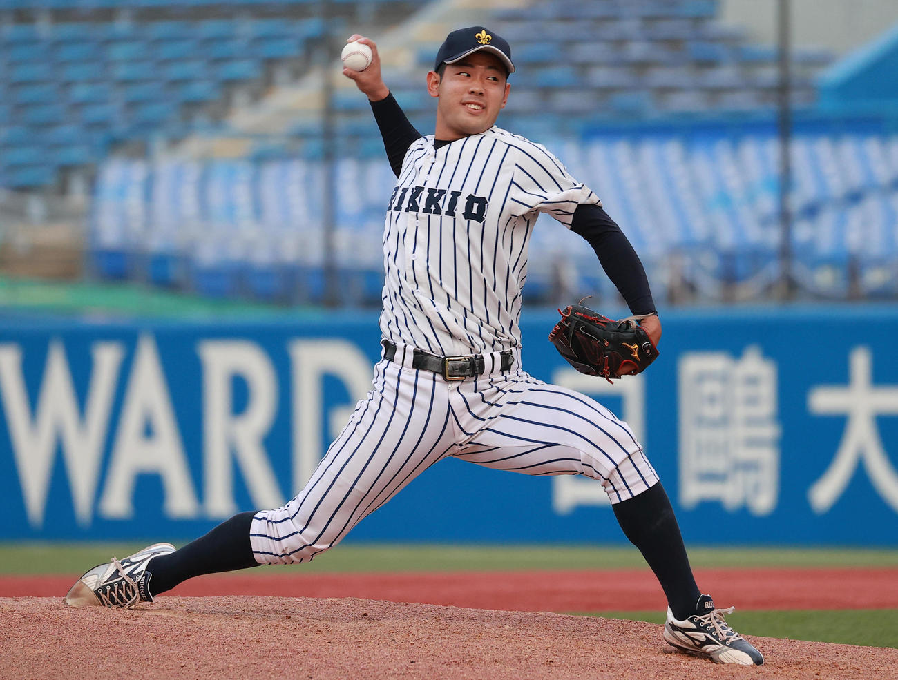慶大対立大　力投する立大・池田陽（撮影・野上伸悟）