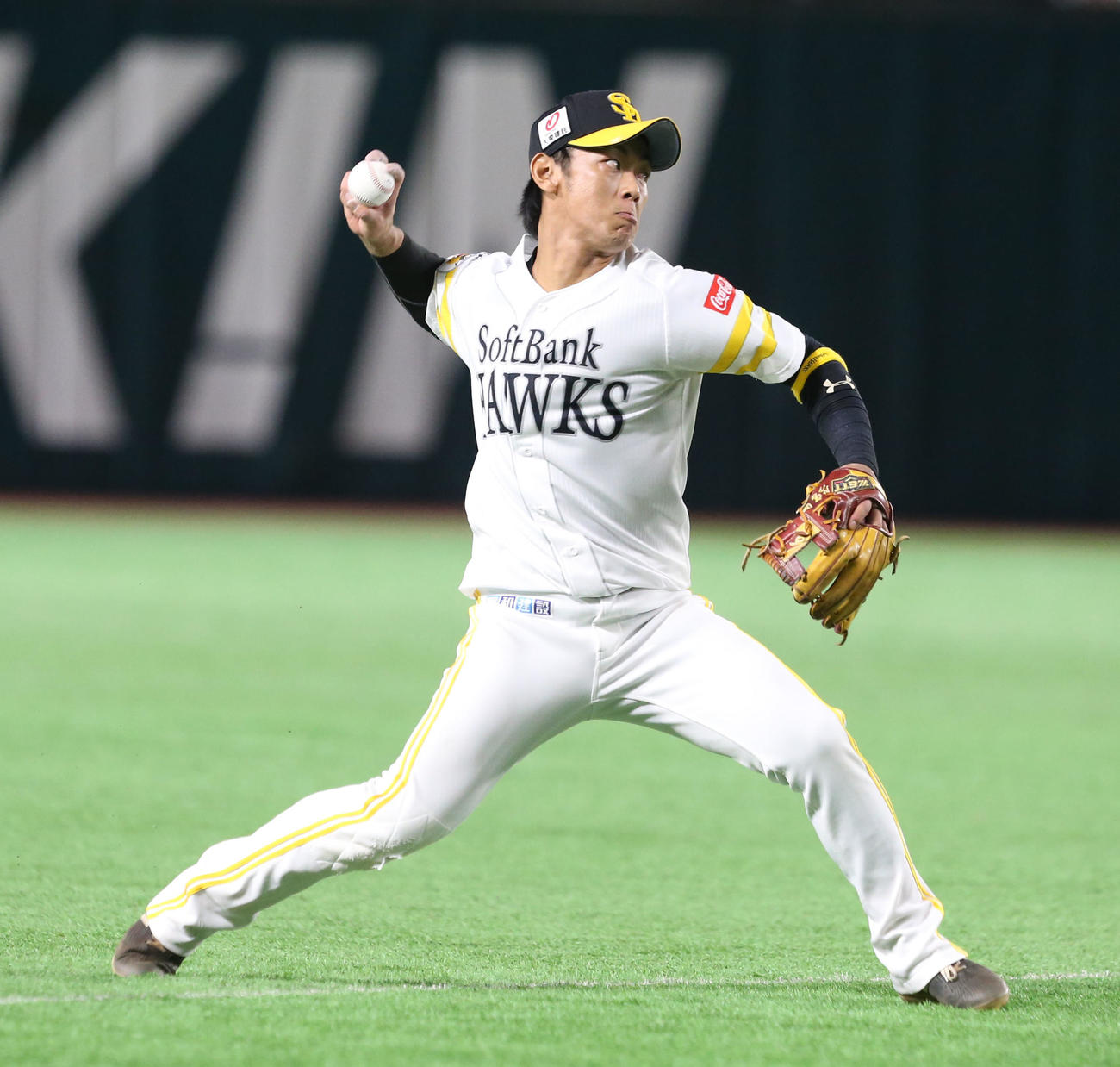 ソフトバンク今宮健太（2021年10月19日撮影）