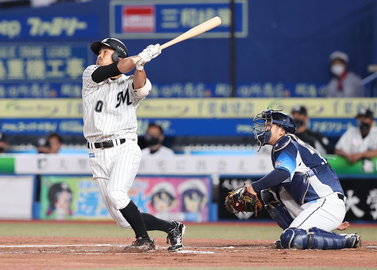 ロッテ荻野貴司（2021年10月6日撮影）