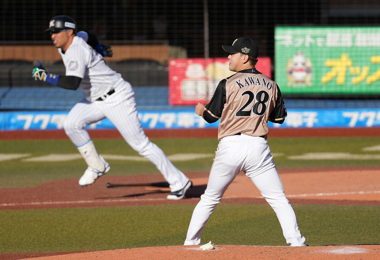 ロッテ対日本ハム　3回裏ロッテ2死二塁、マーティンに右適時二塁打を浴びる河野（撮影・鈴木みどり）