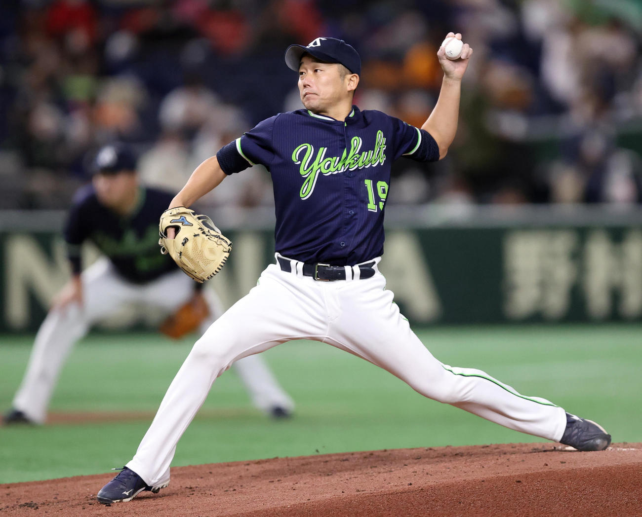 巨人対ヤクルト　ヤクルト先発の石川（撮影・狩俣裕三）