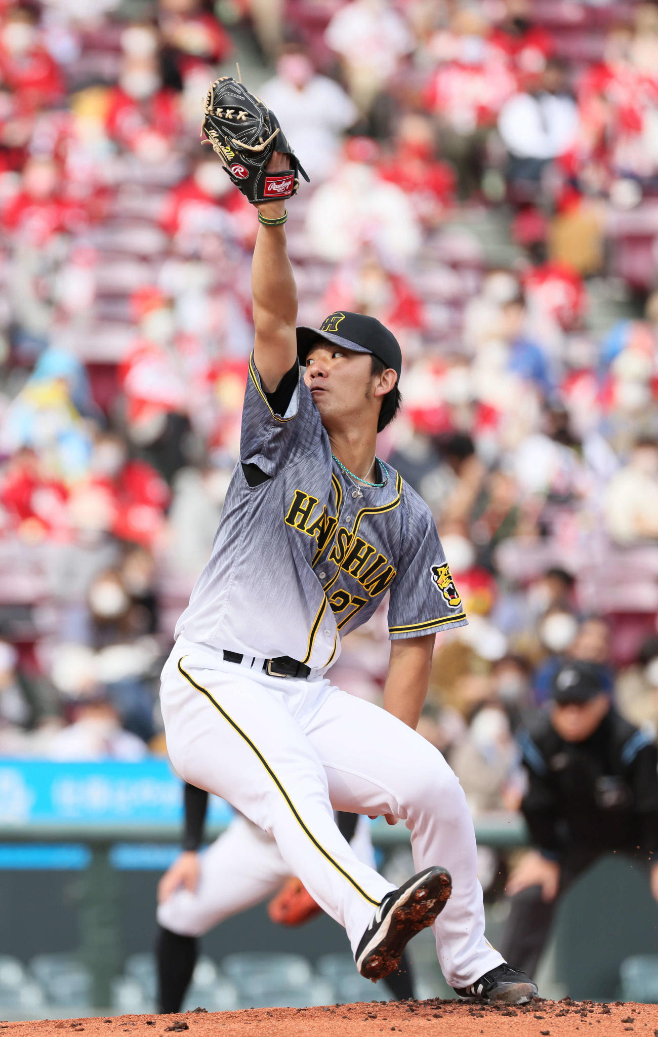 広島対阪神　10勝目を挙げた伊藤将（撮影・加藤孝規）