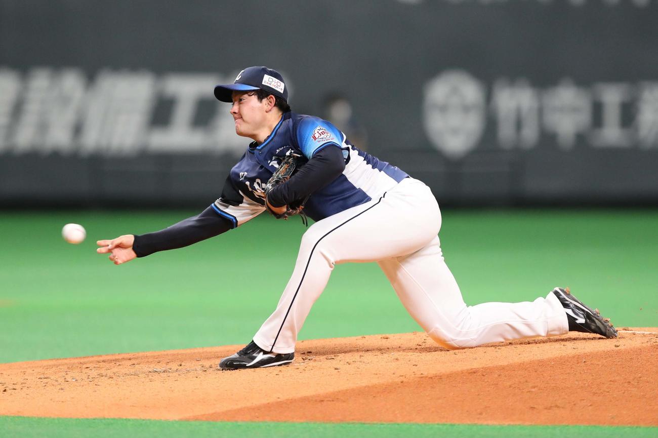 日本ハム対西武　西武先発の与座（撮影・黒川智章）