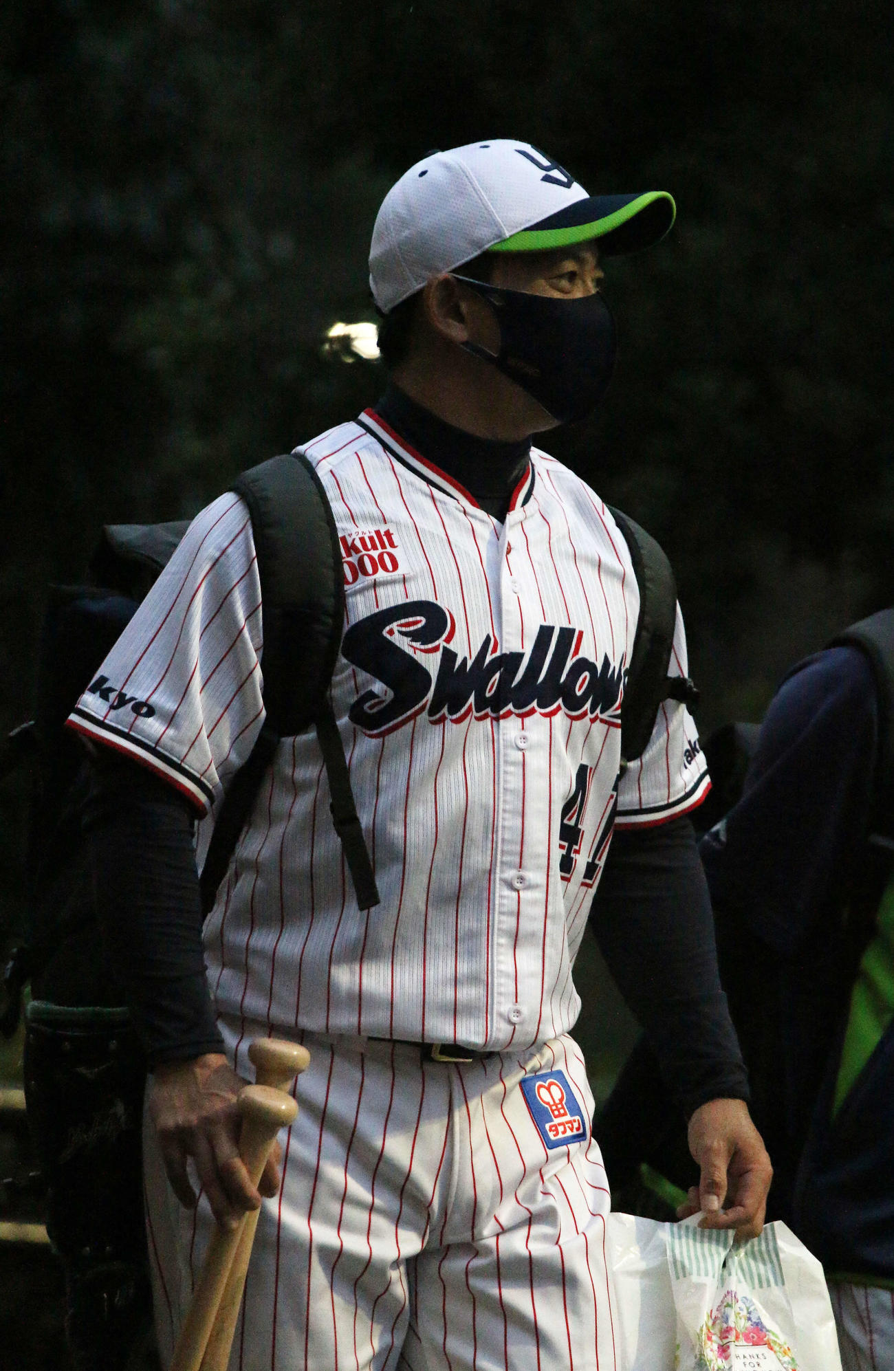 引退試合へ向けて全体練習に参加したヤクルト雄平（撮影・木下大輔）