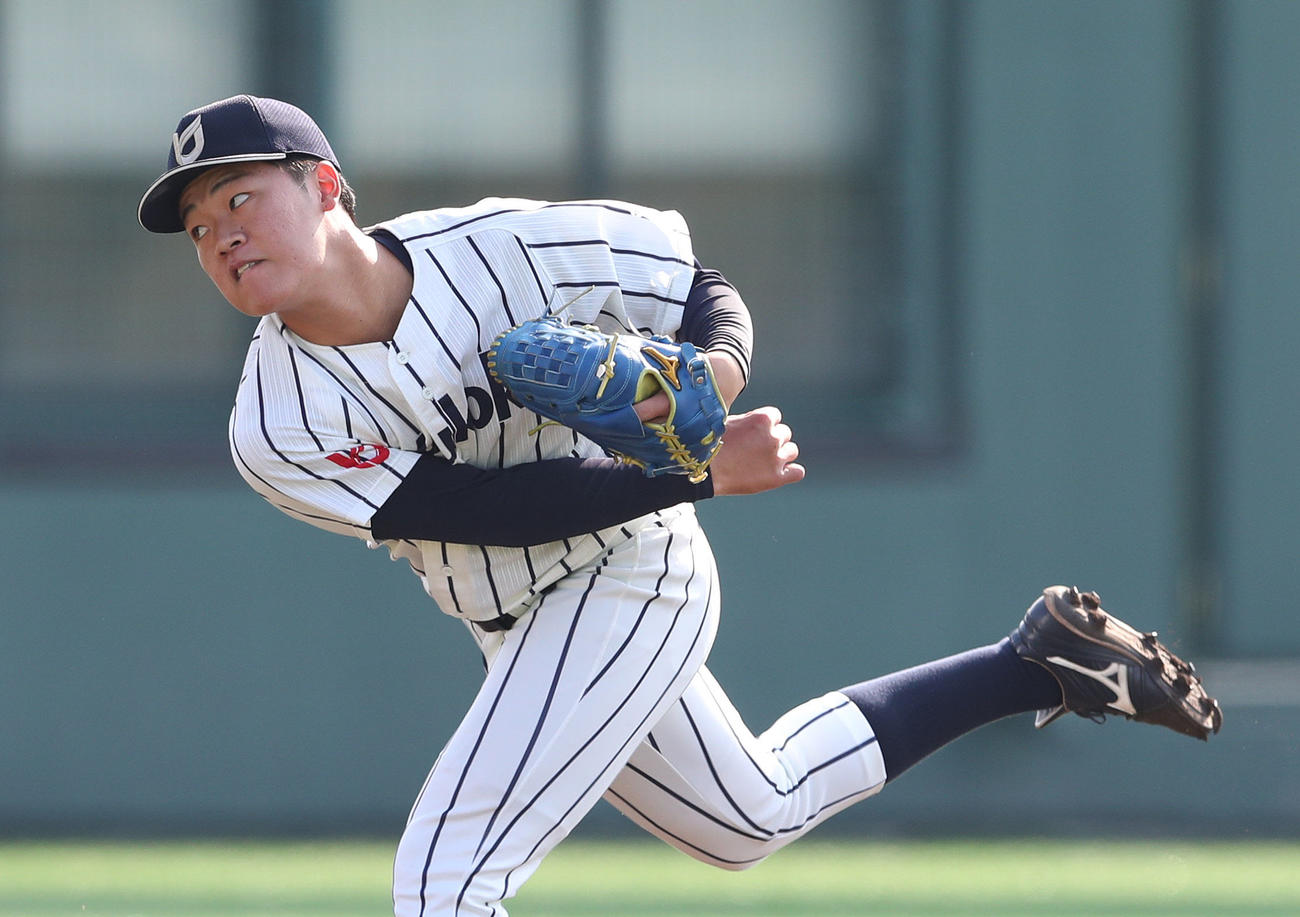 関大対龍谷大　関大戦に登板する伊藤（撮影・白石智彦）
