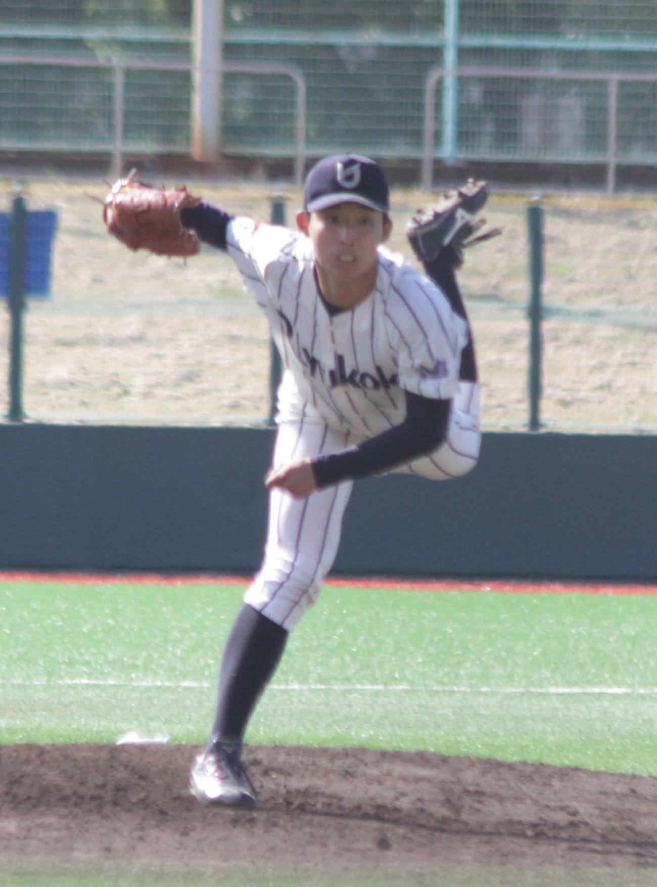 天理大戦に先発した龍谷大・中沢嶺